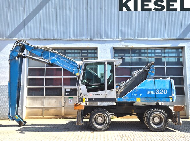 Fuchs MHL320 D