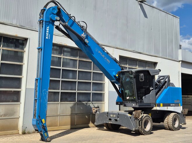 Fuchs MHL335 F