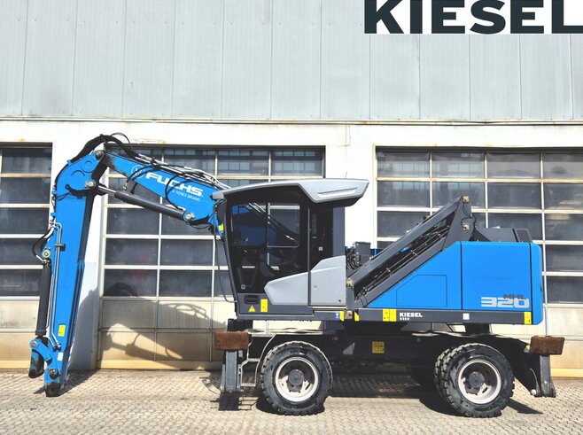 Fuchs MHL320 F