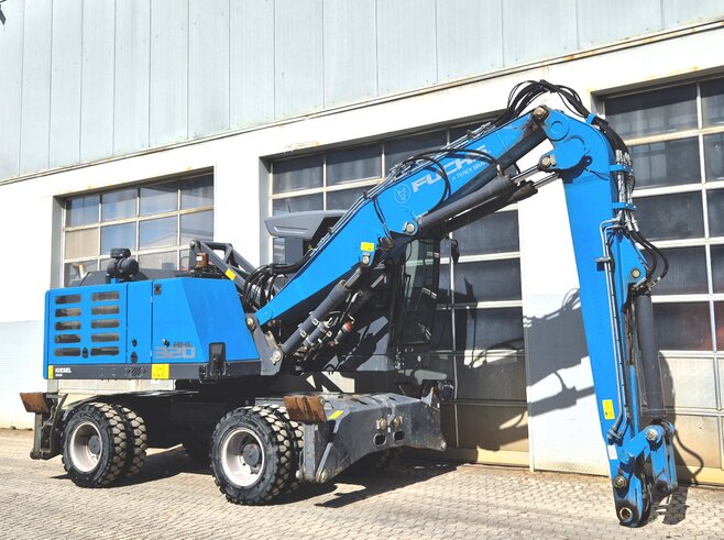 Fuchs MHL320 F