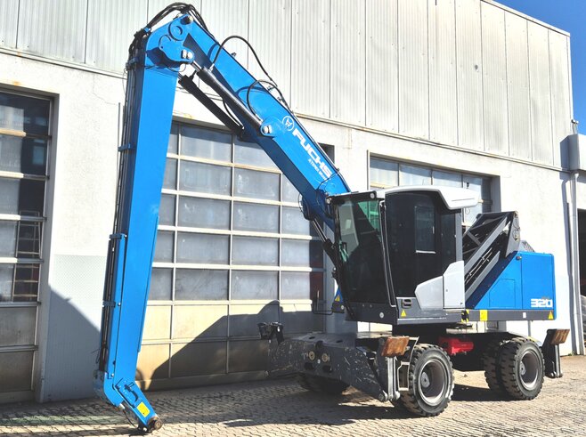 Fuchs MHL320 F