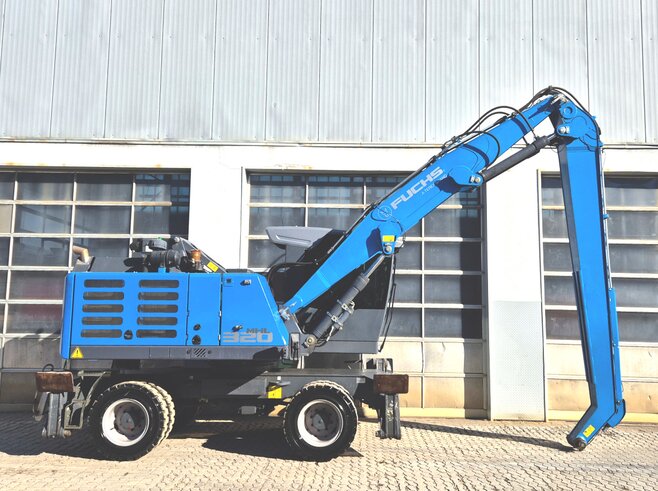 Fuchs MHL320 F