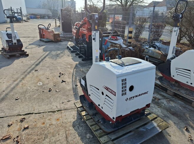 Dynapac Vibrationsplatte DRP70D