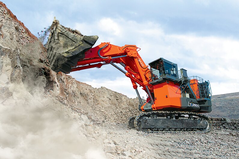 Hitachi  Der Hitachi EX2600-6 Großbagger