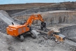Hitachi  Der Hitachi ZX890-7 Großbagger