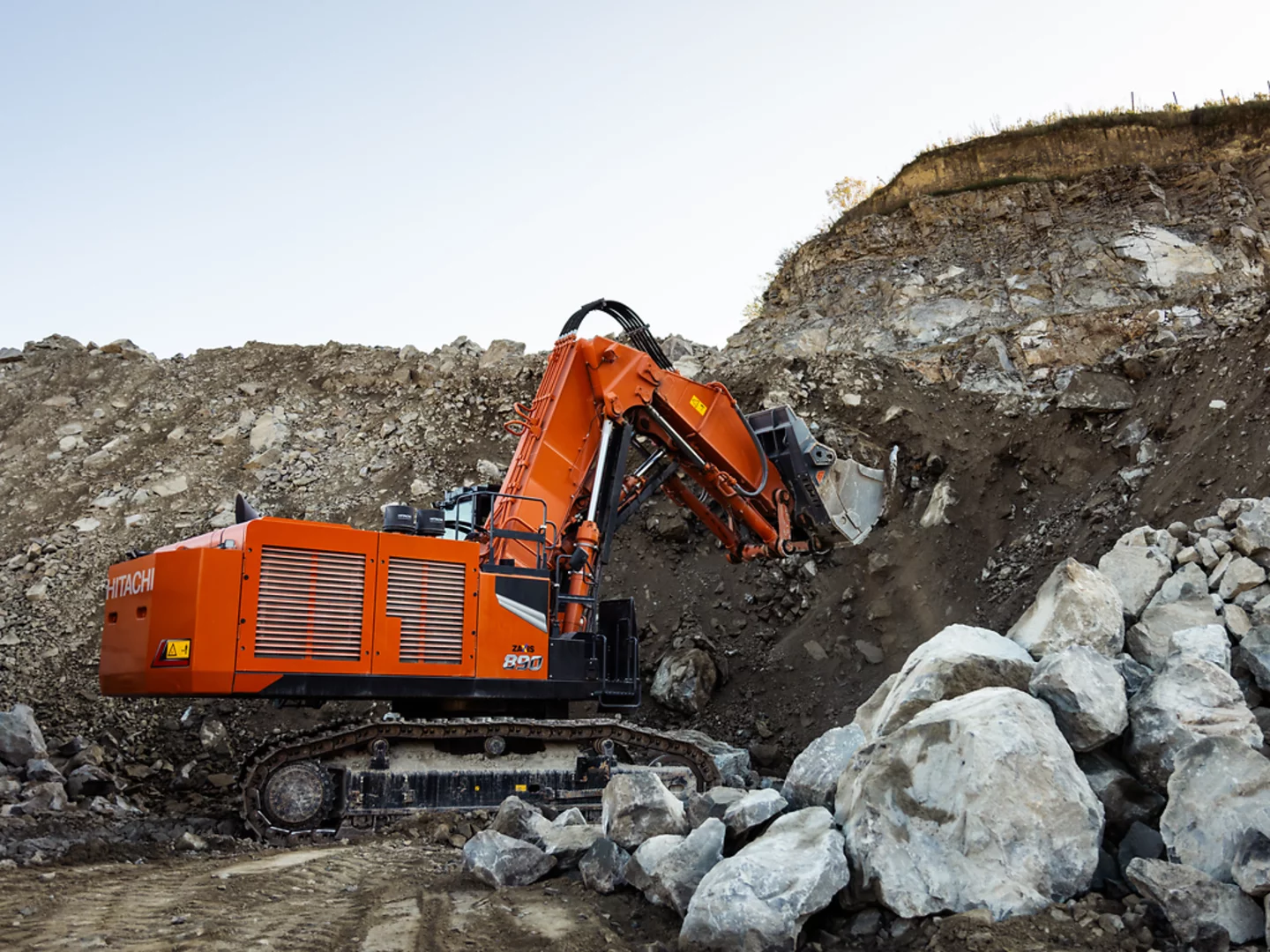 Der Hitachi 890LD-7 Hochlöffelbagger