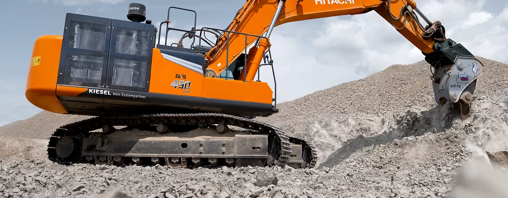 Hitachi ZX490-7 im Kiesabbau bei KSV Biberach