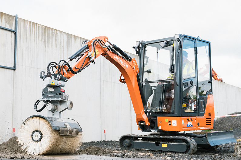 Hitachi  Der Hitachi ZX19-6 Minibagger