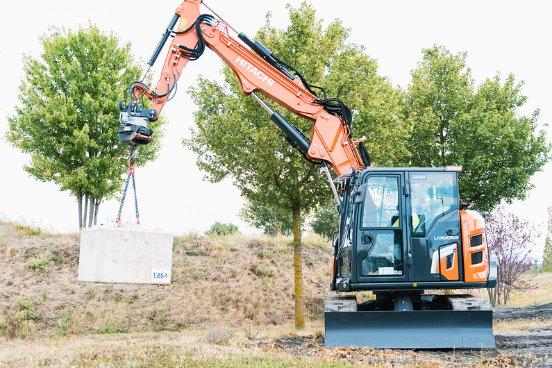 Hitachi  Der Hitachi ZX95US-7 Kompaktbagger