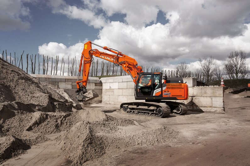 Hitachi  ZX180-7 MTC Pro