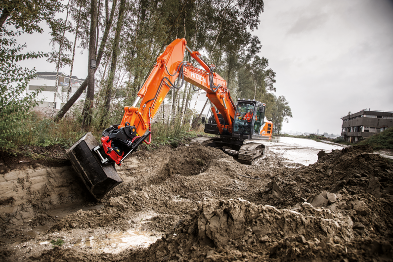 Hitachi  Der Hitachi ZX250-7 Raupenbagger