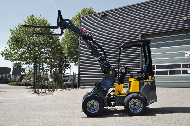 Giant Der Giant G1100 Kompaktradlader