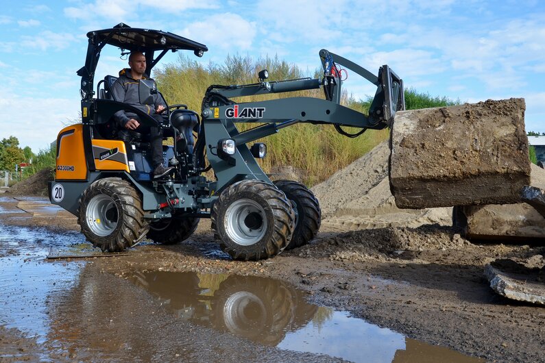 Giant Der Giant G2300