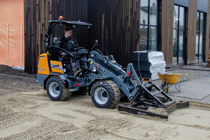Giant Der Giant G2300