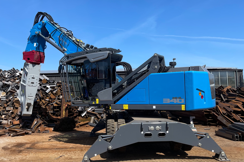 Fuchs Der Fuchs MHL340F Umschlagbagger