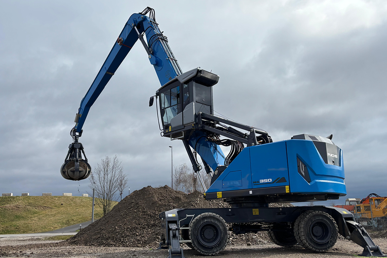 Fuchs Der Fuchs MHL350G Umschlagbagger