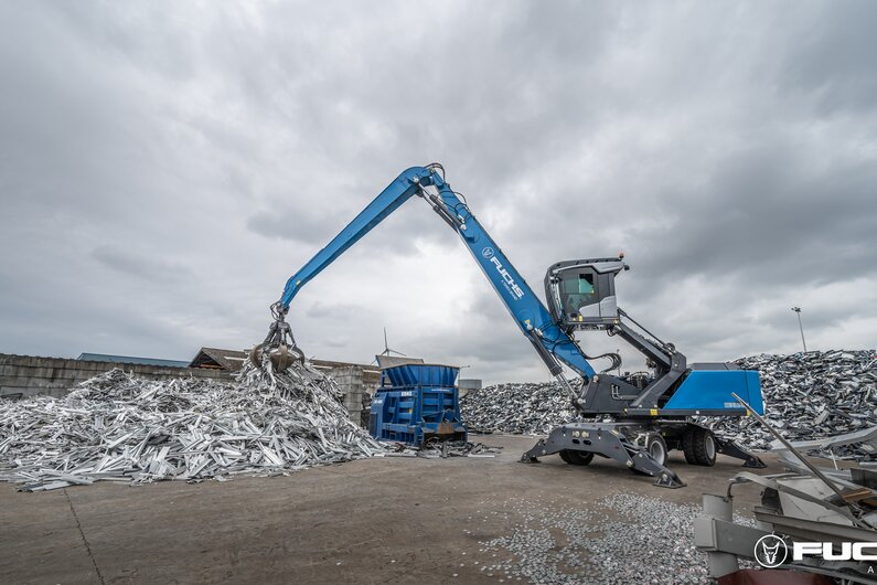 Fuchs Der Fuchs MHL360F Umschlagbagger