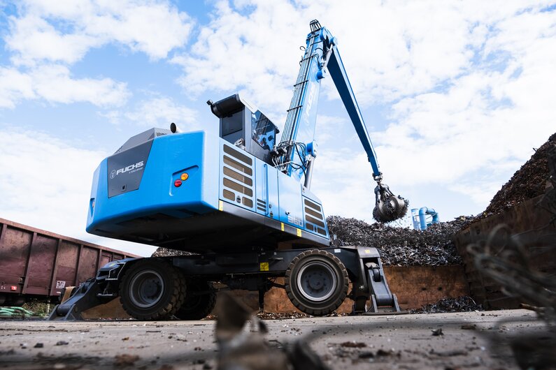 Fuchs Der Fuchs MHL360F Umschlagbagger
