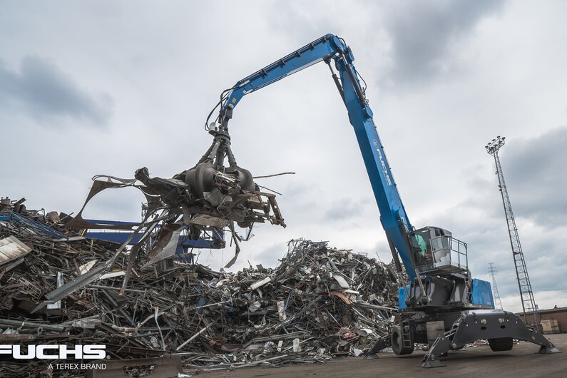 Fuchs Der Fuchs MHL380F Umschlagbagger