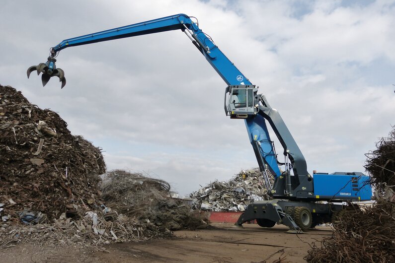 FUCHS Der Fuchs MHL390F Umschlagbagger