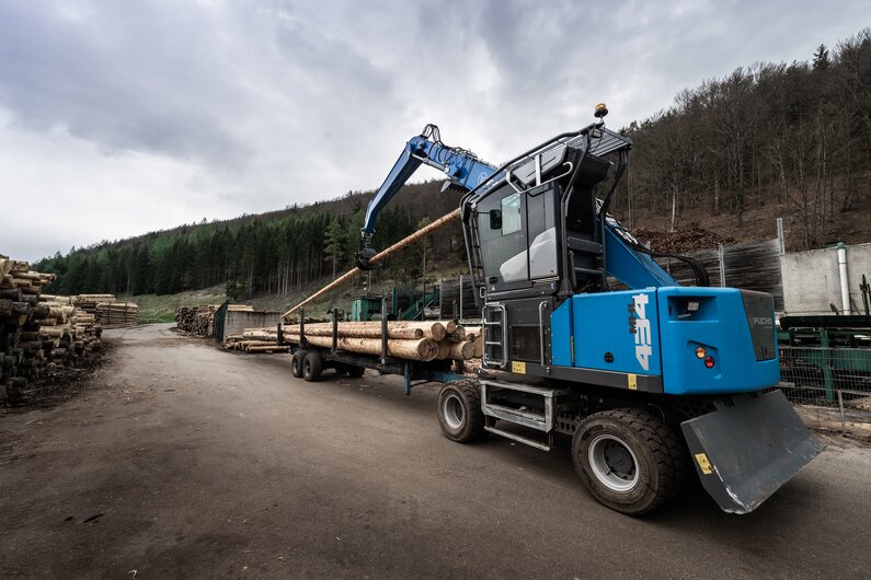 Fuchs MHL434F - Die Holzumschlagmaschine