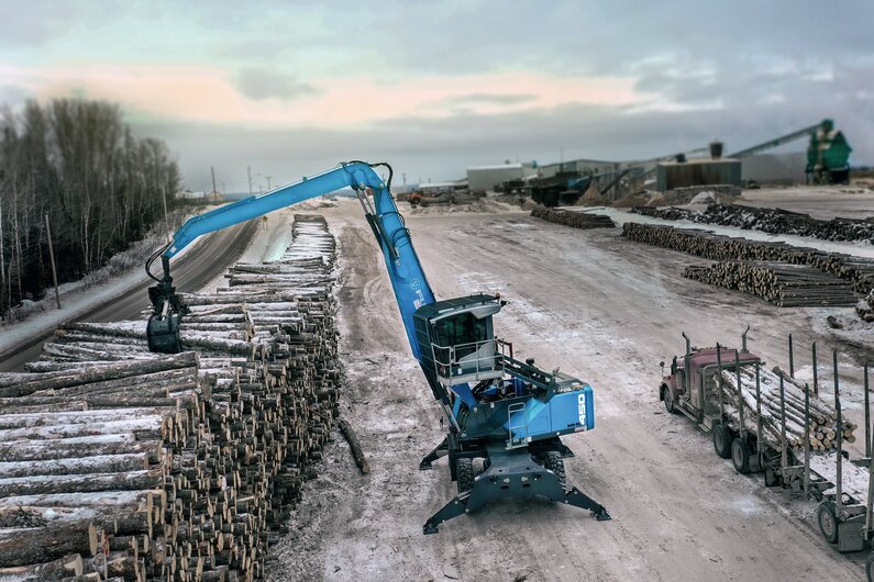 Fuchs MHL450F - Die Holzumschlagmaschine mit Anhängerbetrieb