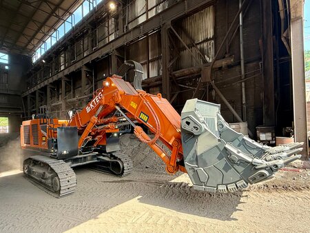 Übergabe KTEG 890LD-7 für PORR im Stahwerk