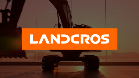 Bild mit Baumaschinen und neuem Name Landcros
