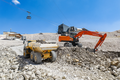 Bell B30E und Hitachi ZX210-7 LCN auf der Zugspitze