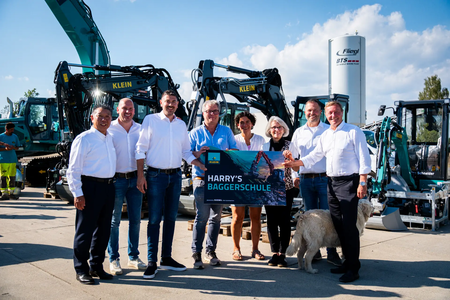 Gruppenbild Übergabe Harald Klein KTEG P-Line
