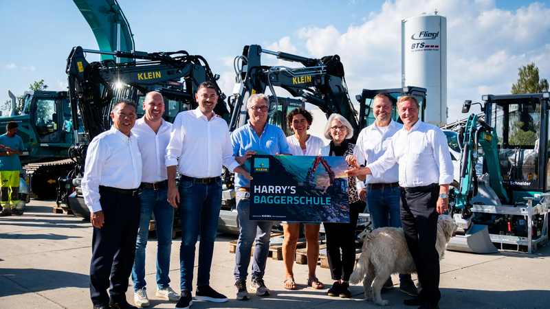 Gruppenbild Übergabe Harald Klein KTEG P-Line